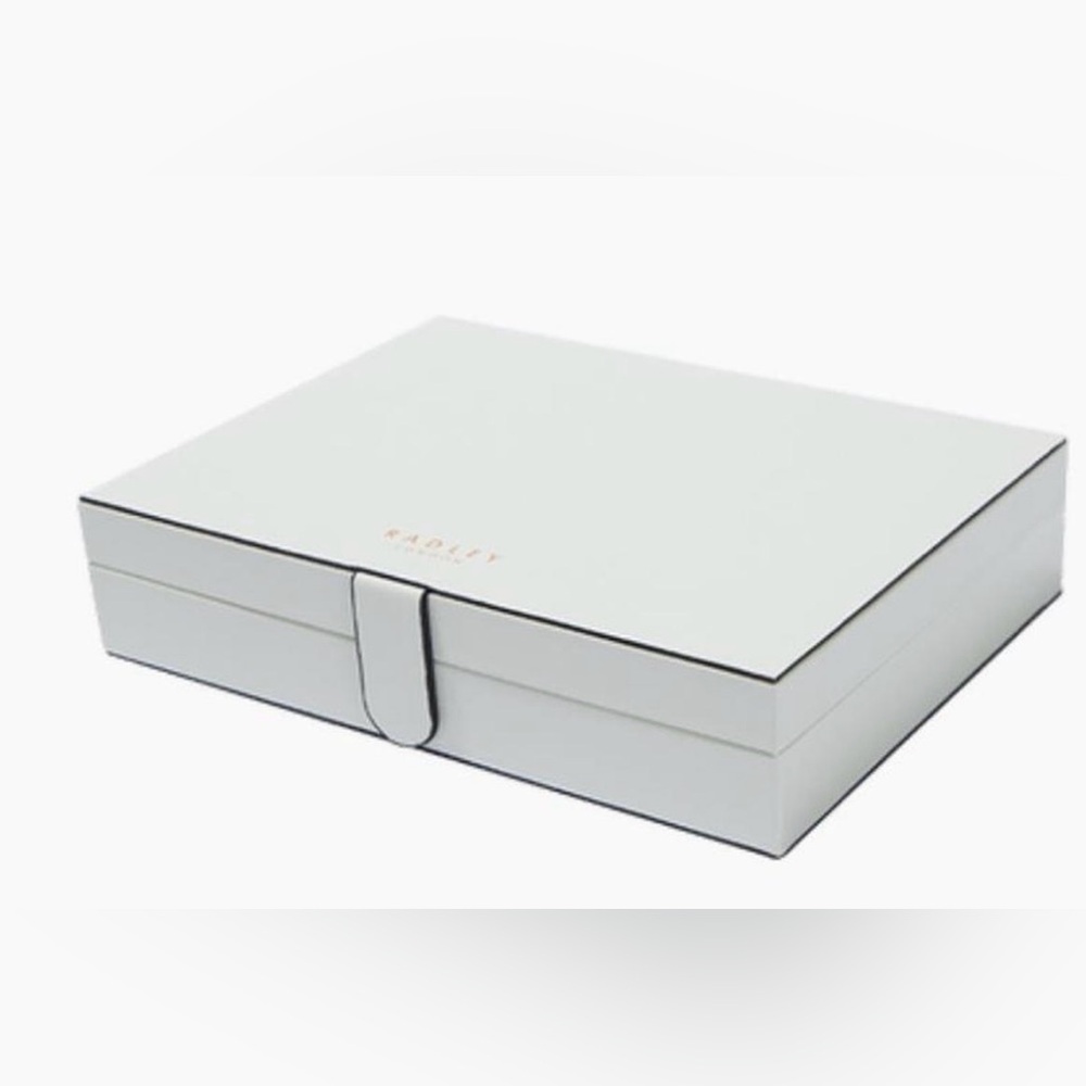 New NIB NWT Radley London Luxury Jewelry Box Natural White Rose Gold Logo Sealed